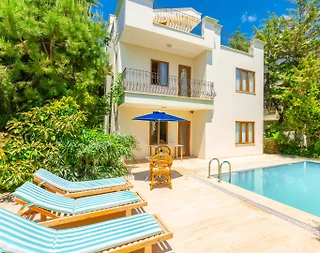 Kaş Kalkan'da Benzersiz Deniz Manzaralı, Özel Havuzlu, Konforlu Villa - 1