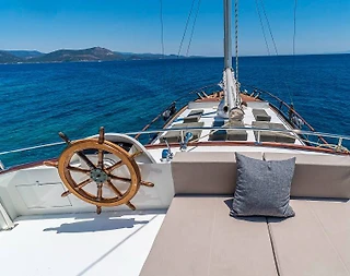 Bodrum Çıkışlı 12 Kişilik, 28 Metre, Kiralık Konforlu Gulet - 3