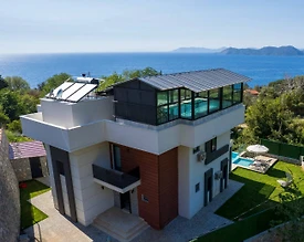 Fethiye Faralya'da Deniz Manzaralı, Isıtmalı Havuzlu, Lüks Villa - 2
