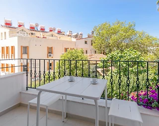 Kaş Andifli'de Merkezi Konuma Sahip, 3 Kişilik, Konforlu Suit - 3