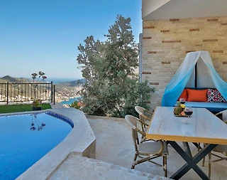 Kaş İslamlar'da Manzarası Denize Açılan, Özel Havuzlu, Lüks Villa - 4