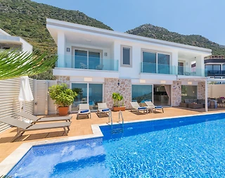 Kalkan Kördere'de Görülmeye Değer Manzaralı, Özel Havuzlu, Şık Villa - 1