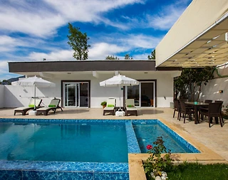 Kaş Üzümlü'de Balayı Çiftlerine Uygun, Özel Havuzlu, Jakuzili Villa - 3