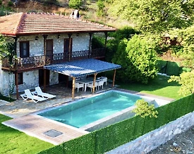 Fethiye Göcek'te Geniş Bahçeli, Özel Havuzlu, Otantik Villa - 3