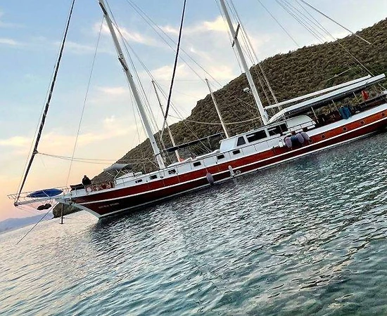 Marmaris Bozburun'da 12 Kişilik, 25 Metre, Kiralık Gulet - 1