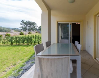 Didim Akbük'te Denize Sıfır, Tesis İçerisinde, Bahçeli 2+1 Daire - 3