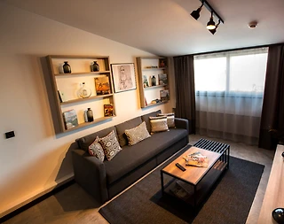 İstanbul Ataşehir'de Modern Tasarımlı, 1+1, Konforlu Suit - 1