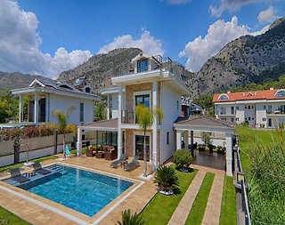 Fethiye Göcek'te Merkezi Konumda, Özel Havuzlu, 3+1, Lüks Villa - 5
