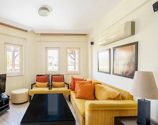 Didim Akbük'te Denize Sıfır, Özel Plajlı, 3+1, Kiralık Villa - 3