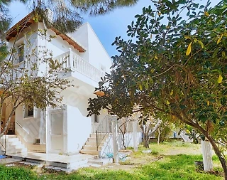 İzmir Çeşme'de Denize Yakın Konumda, Müstakil Bahçeli, 2 Katlı Villa - 2