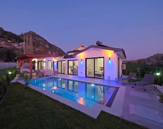 Fethiye İnlice'de Şehrin Gürültüsünden Uzakta, Özel Havuzlu, Kiralık Villa - 1
