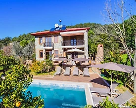 Muğla Fethiye'de Huzurlu, Ahşap Mimarili, 6 Kişilik Kiralık Villa - 3