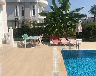 Antalya Serik'te Site İçerisinde, Özel Havuzlu, Konforlu Villa - 5