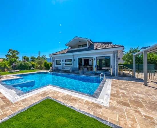 Muğla Ortaca'da Doğa Manzaralı, Özel Havuzlu, Kiralık Villa - 1