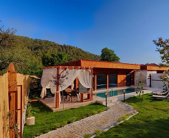 Fethiye İnlice'de Doğa Manzaralı, Özel Havuzlu, Jakuzili Villa - 1