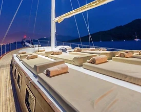 Muğla Göcek'te Kalabalık Gruplara Uygun, 5 Kabinli Kiralık Gulet - 3