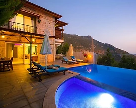 Kaş İslamlar'da Muhafazakar, Özel Havuzlu, Jakuzili, Modern Villa - 2