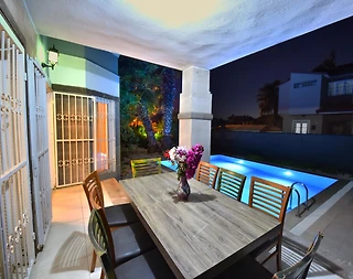 Fethiye Foça'da Modern Tasarımlı, Özel Havuzlu, Konforlu Villa - 4