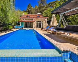 Kalkan Sarıbelen'de Ferah Bahçeli, Özel Havuzlu, Konforlu Villa - 2