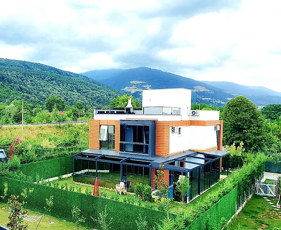 Sapanca Rüstempaşa'da Muhteşem Doğada, Isıtmalı Havuzlu, Lüks Villa - 1