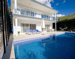 Kaş İslamlar'da Deniz Manzaralı, Özel Havuzlu, Jakuzili Villa - 1