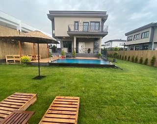 Sapanca Kırkpınar'da Geniş Bahçeli, Özel Havuzlu, Lüks Villa - 5