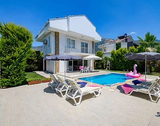 Fethiye Ölüdeniz'de Huzur Dolu Doğada, Özel Havuzlu, Şık Villa - 1