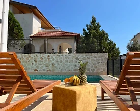 Kalkan'da Denize Yakın, Özel Havuzlu, Konforlu Villa - 2