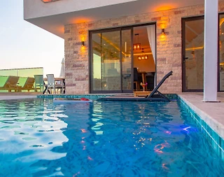 Kaş İslamlar'da Deniz Manzaralı, Özel Havuzlu, Jakuzili Villa - 3