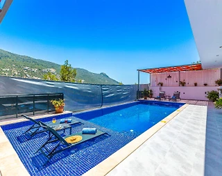 Kaş İslamlar'da Doğa İçerisinde, Özel Havuzlu, Lüks Villa - 3