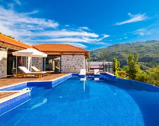 Kaş İslamlar'da Doğa İle İç İçe, Sonsuzluk Havuzlu, Kiralık Villa - 3