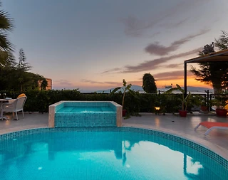 Kaş Bezirgan'da Adalar Manzaralı, Özel Havuzlu, Jakuzili, Kiralık Villa - 2