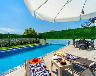 Muğla Seydikemer'de Doğa Manzaralı, Özel Havuzlu, 6 Kişilik Villa - 3