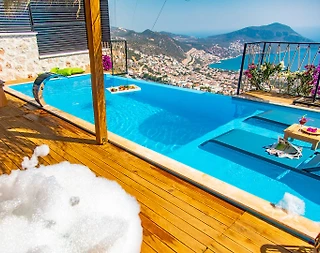 Kaş İslamlar'da Doğa Manzaralı, Özel Havuzlu, 2 Kişilik, Tiny House - 2