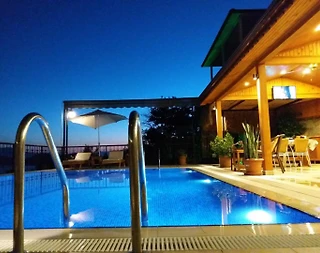 Marmaris Söğüt'te Deniz ve Doğa Manzaralı, Özel Havuzlu, Kiralık Villa - 2