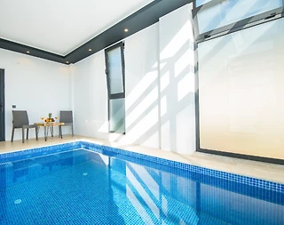 Kalkan Ulugöl'de Doğa ve Deniz Manzaralı, Özel Havuzlu, Lüks Villa - 5