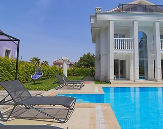 Fethiye Ölüdeniz'de Plaja Yakın Konumda, Özel Havuzlu, Kiralık Villa - 4