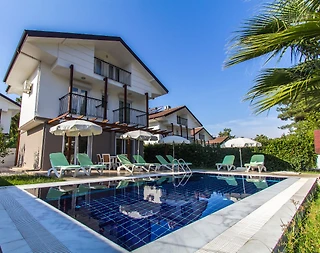 Fethiye Ölüdeniz'de Plaja Yakın, Özel Havuzlu, Ekonomik Villa - 1