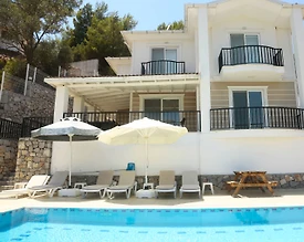 Ortaca Sarıgerme'de Doğa Manzaralı, Özel Havuzlu,3 yatak odalı - 2