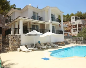 Ortaca Sarıgerme'de Doğa Manzaralı, Özel Havuzlu, Konforlu Villa - 2