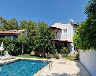 Fethiye Ovacık'ta Yemyeşil Doğada, Özel Havuzlu, 3+1, Konforlu Villa - 1