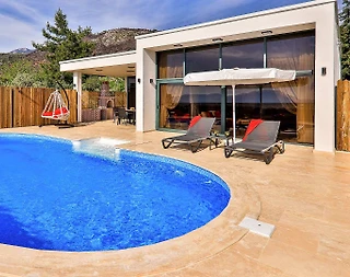 Kaş Üzümlü'de Harika Doğada, Özel Havuzlu, Balayı Villası  - 1