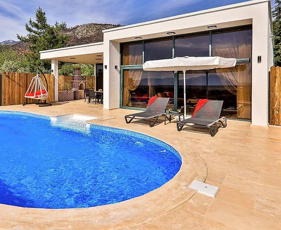 Kaş Üzümlü'de Harika Doğada, Özel Havuzlu, Balayı Villası  - 1