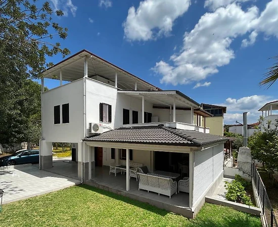 Didim Altınkum'da Denize Sıfır, Site İçerisinde, Dubleks Ev - 1