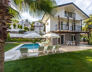 Fethiye Ölüdeniz'de Geniş Alanlara Sahip, Özel Havuzlu, Lüks Villa - 3