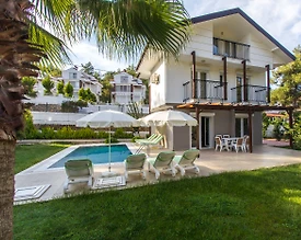 Fethiye Ölüdeniz'de Geniş Alanlara Sahip, Özel Havuzlu, Lüks Villa - 3