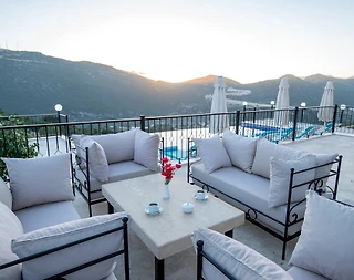 Kaş Sarıbelen'de Huzur Dolu Doğada, Özel Havuzlu, Taş Villa - 3