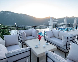 Kaş Sarıbelen'de Huzur Dolu Doğada, Özel Havuzlu, Taş Villa - 3