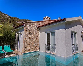 Fethiye Ölüdeniz'de Plaja Yakın, Özel Havuzlu, Kiralık Villa - 1