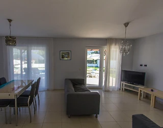 Fethiye Ölüdeniz'de Nezih Konumda, Özel Havuzlu, 8 Kişilik Villa - 4